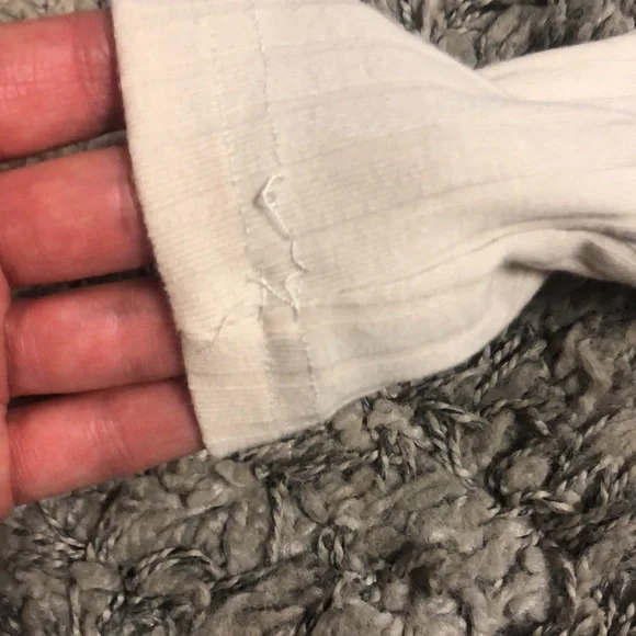 Ribbed Ruffle Onsie - Picture 3 of 3